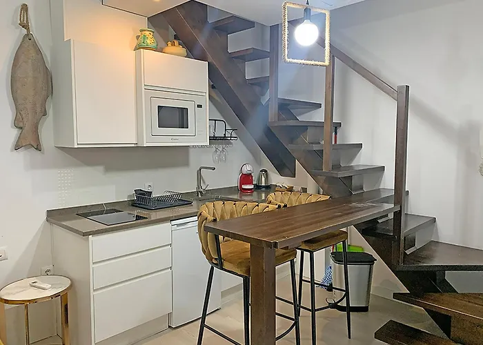 s Real Suites Realejo 3000